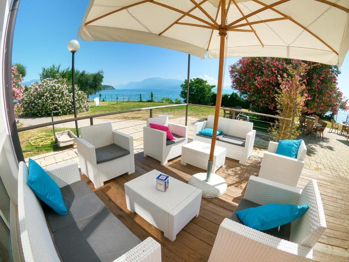 Sivinos Camping Boutique Манерба-дель-Гарда Экстерьер фото