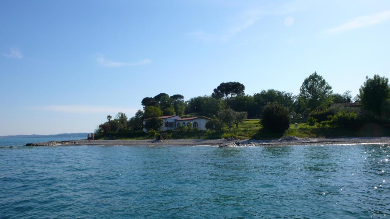 Sivinos Camping Boutique Манерба-дель-Гарда Экстерьер фото